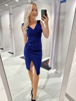 Sukienka krótka dopasowana dwa ramiona granat