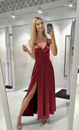 Sukienka długa ramiączka rozkloszowana bordo