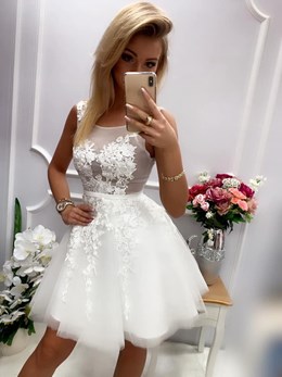 Sukienka krótka koronka wiązanie biały