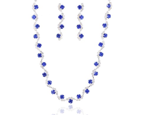 Komplet z długimi kolczykami / kolory