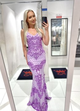 Sukienka długa ramiączka plecy cekin fiolet