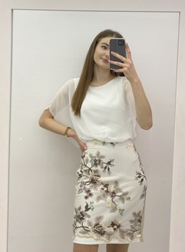 Sukienka krótka koronka krzyż plecy beż/kwiaty