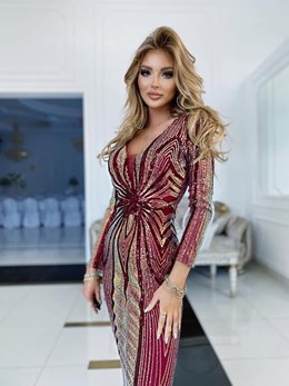 Sukienka długa rękawy wzór cekiny bordo