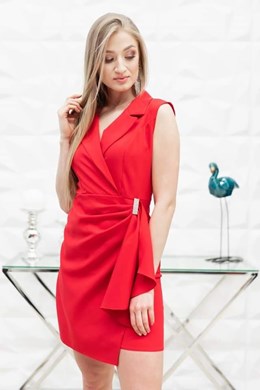 Sukienka krótka dekolt kołnierz czerwień