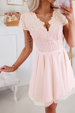 Sukienka krótka koronka rękawek róż