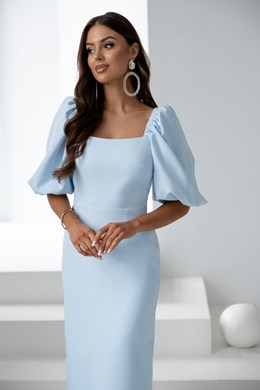 Sukienka midi 3/4 rękawek dopasowana błękit