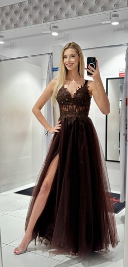 Sukienka długa tiulowa gorset koronka czekolada