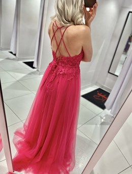 Sukienka długa tiul koronka wiązanie magenta