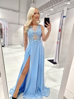 Sukienka długa odkryte plecy koronka góra błękit