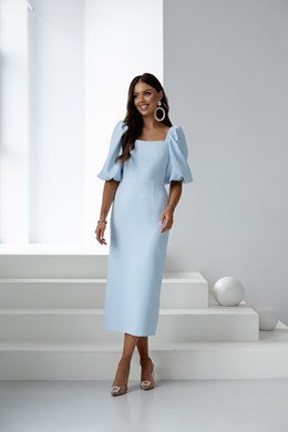 Sukienka midi 3/4 rękawek dopasowana błękit