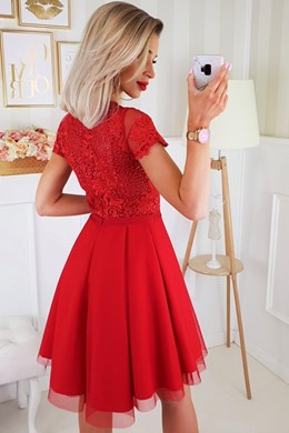 Sukienka krótka koronka rękawek czerwony