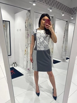 Sukienka krótka szycie krzyż wzór perły szary/biel