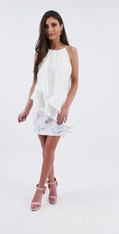 Sukienka krótka kwiaty dół biały