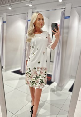 Sukienka krótka siateczka rękawek róże biel